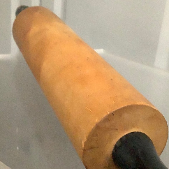 Vintage Birds Eye Maple Wood Rolling Pin, Collectible Baking Tool 18” Antique - Picture 11 of 11